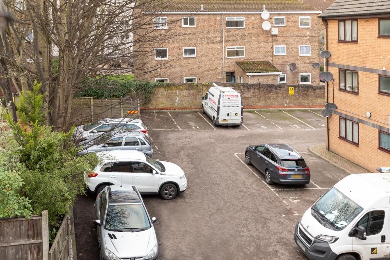 Luxury Central Link Luton/London/M1/Airport/Station/Long Stay Luton (Bedfordshire) Exterior photo